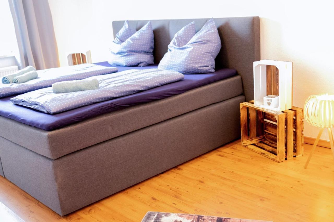 Modern-TOP City Lage -5 min - HBhf Netflix Küche Boxspringbett 2m x 2m bis 4 Pers Magdeburgo Exterior foto